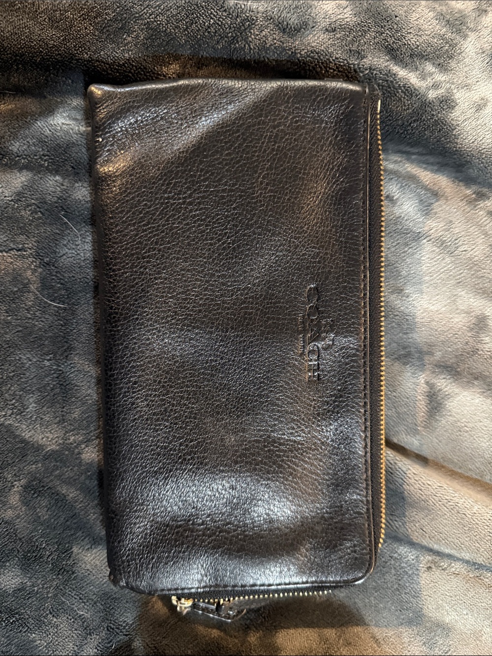Coach Black Leather Zip-Around Womens Wristlet with Gold-Tone Hardware